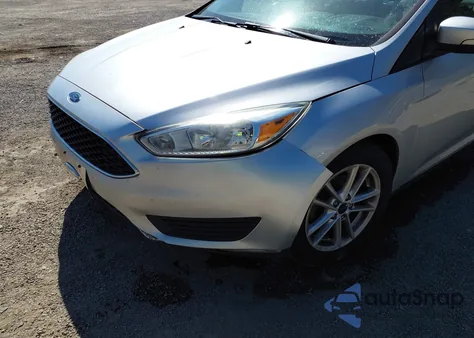2016 Ford Focus Se z USA, uszkodzony, nr VIN 1FADP3F28GL312346